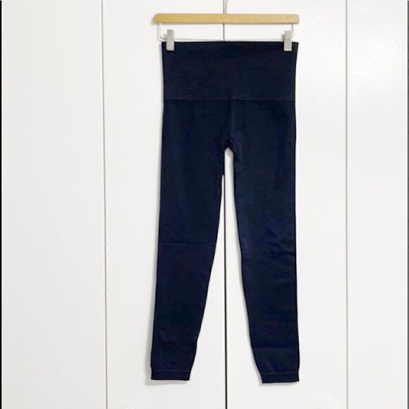 Spanx Look at Me Now Seamless Leggings Black Size L - Picture 8 of 9